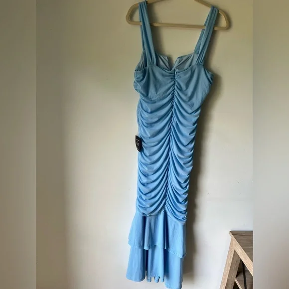 Lulus Blue Ruched Ruffle Midi Dress Size XL NWT - Picture 4 of 6